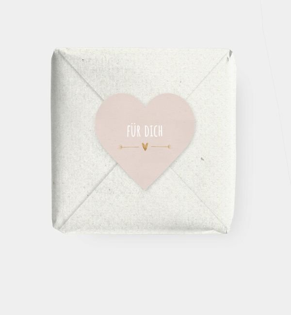 Vintage Love · Crafty