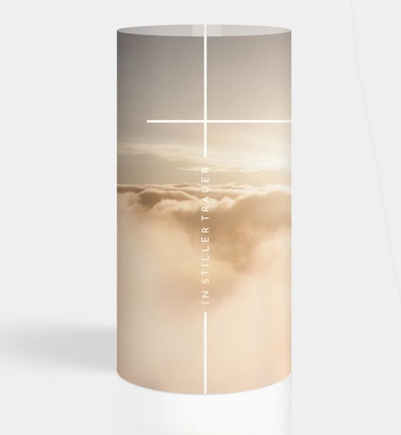Windlichtkarte Trauer Sanfter Ausblick · Waldnebel
