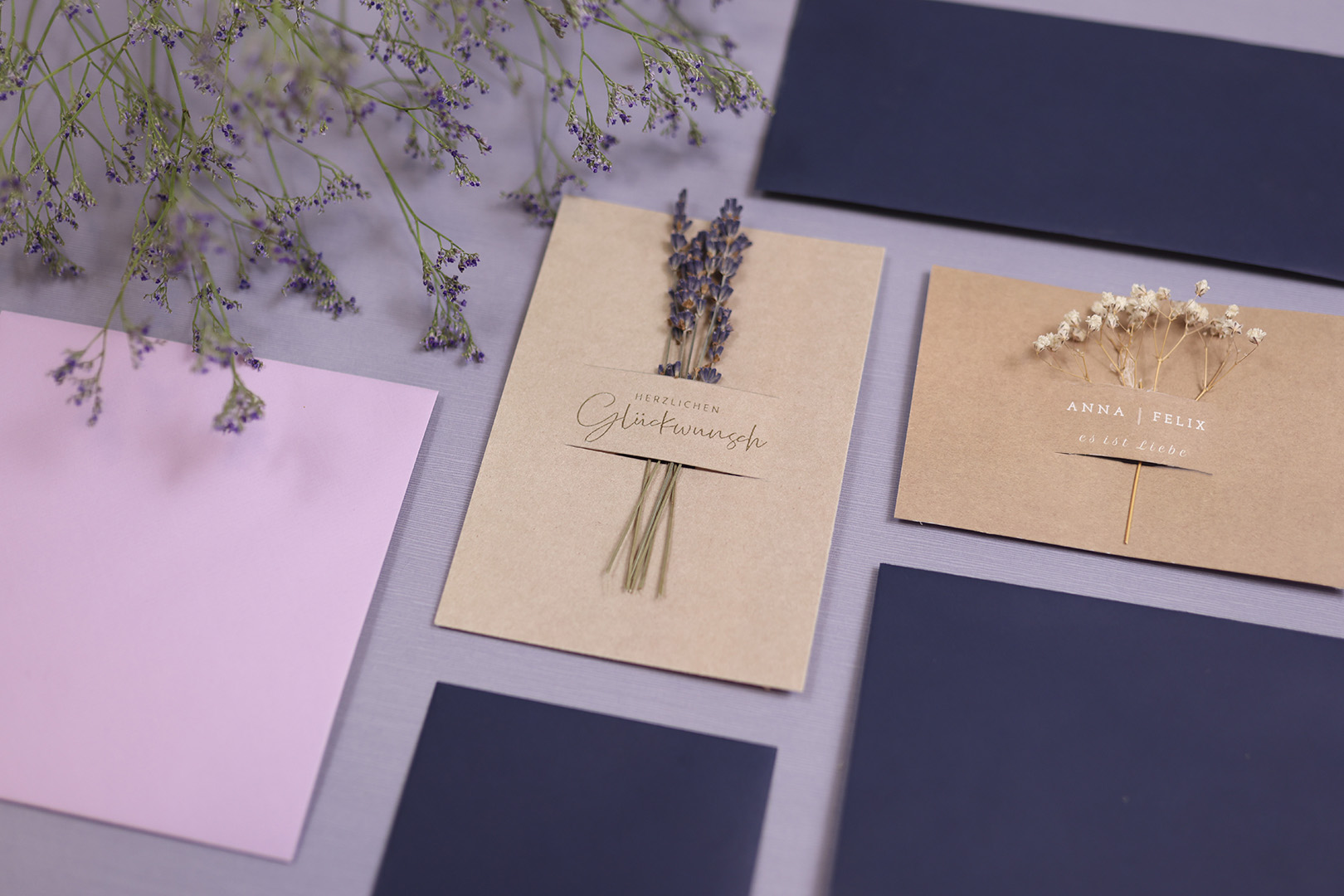 Grußkarten mit Trockenblume